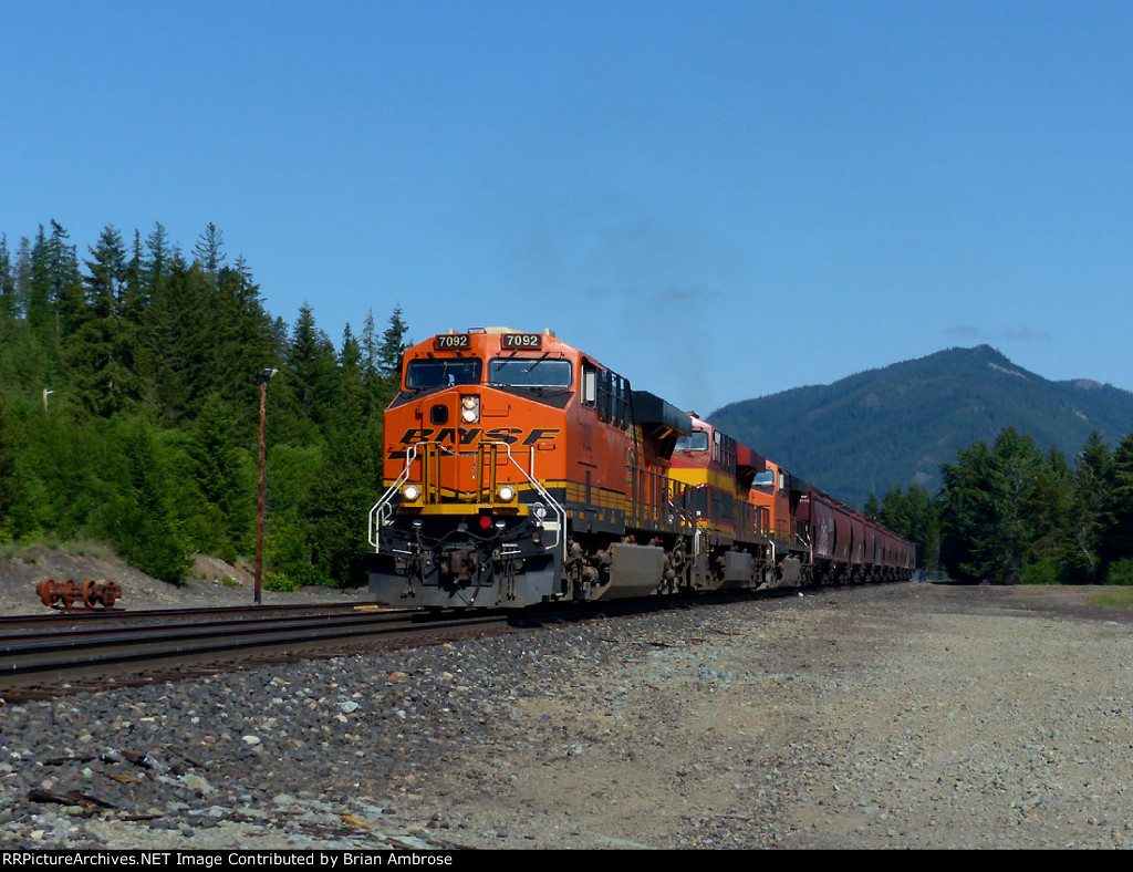 BNSF 7092 East